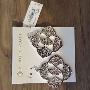 NWT Kendra Scott Dawn Drop Earrings